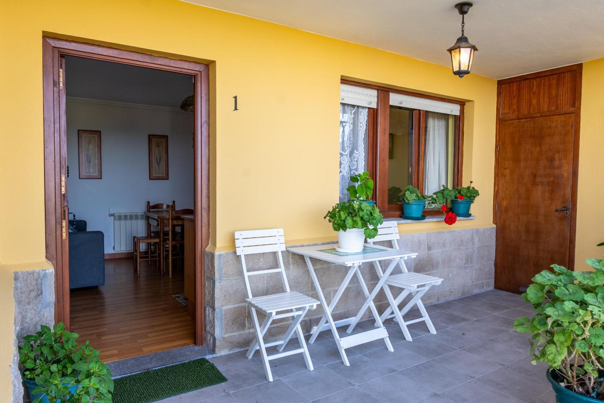Apartamentos Olga Cudillero Bagian luar foto